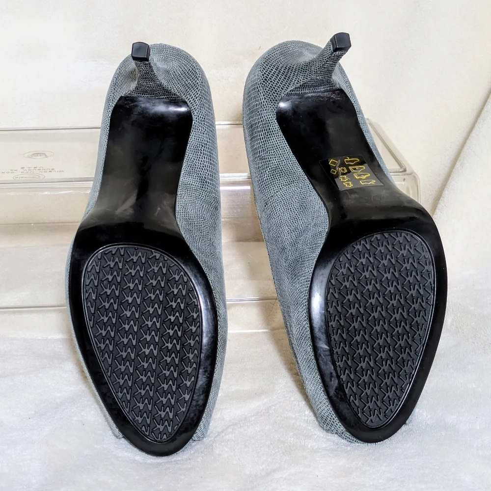 Michael Kors Leather Peep Toe Heels, Gray, Snakeskin Pattern, Business, Sz‎ 7.5